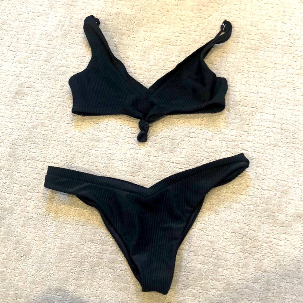 Frankies Black Ribbed Bikini